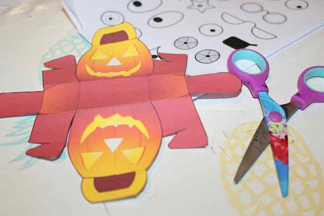 uhu cutie haloween